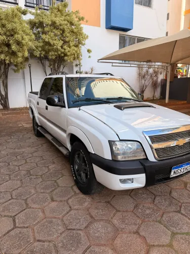 Chevrolet S10 Pick-up Exec. 2.8 4X4 CD TB Int.dies 2007