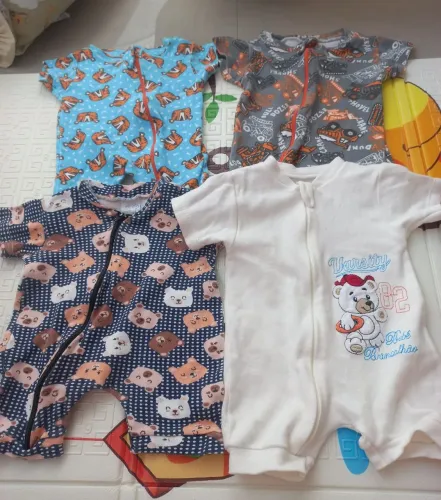 Kit 4 macacões curtos para bebê
