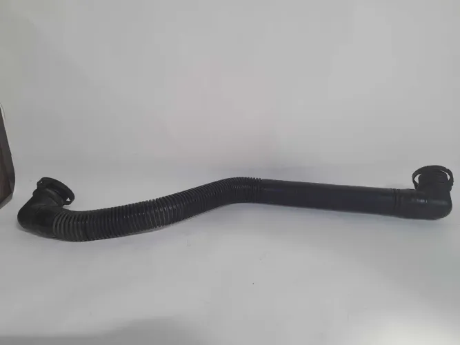 Tubo De Admissão Audi A4 B6 2001 A 2004  8e0133889a Detalhe 