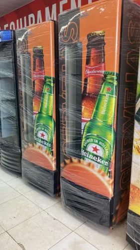 Expositor e cervejeira