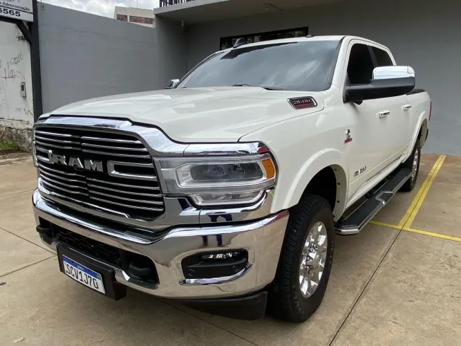 Ram 3500 Laramie 6.7 TB CD 4X4 Diesel 2022