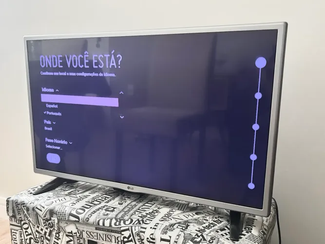 Smart TV LG 32 pol - Tela azulada