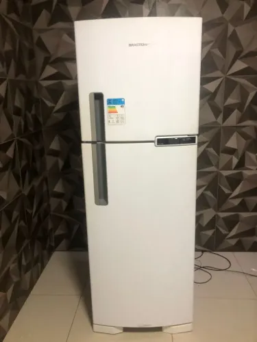 Geladeira 110 v