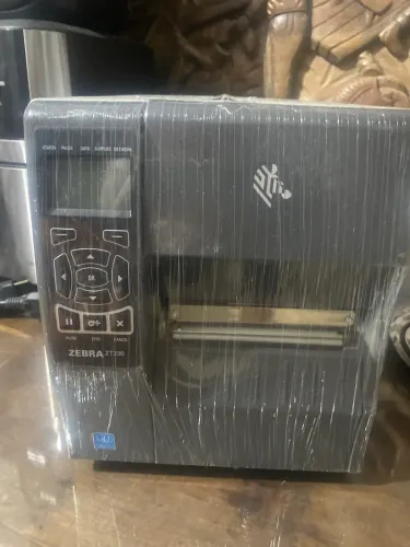 Etiquetadora zebra zt 230 funcionando perfeitamente 1.500reais