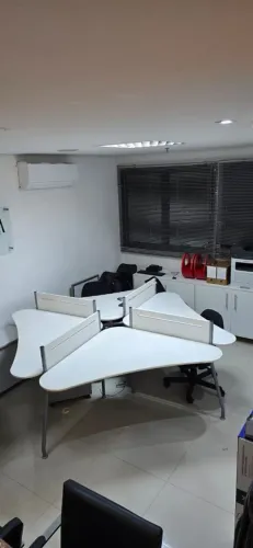 Mesa escritorio - 4 lugares - tok stok - Estação de Trabalho 
