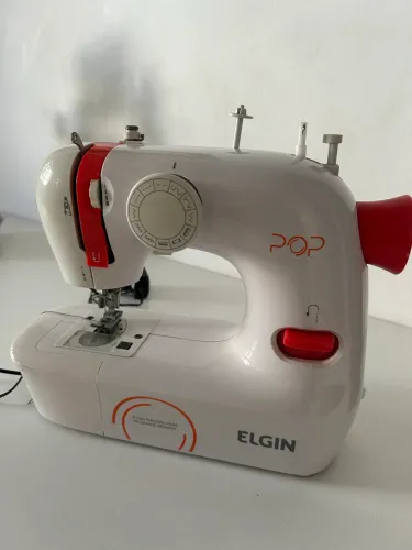 Máquina costura Elgin Pop