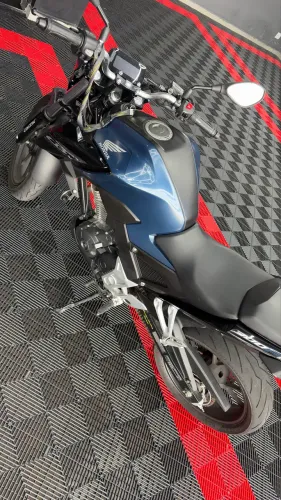 CB Twister 300f azul noturno 2025