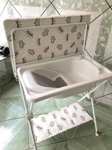 Banheira com trocador