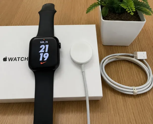 Apple Watch SE 2 geração 44mm
