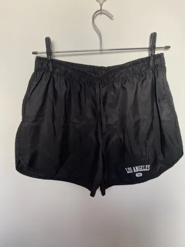 short esportivo runner preto m