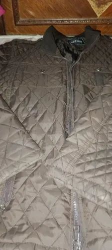 Jaqueta camuflada tamanho m r$ 150 bem conservado