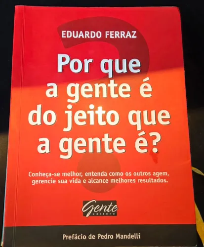 Livro por que a gente é do jeito que a gente é