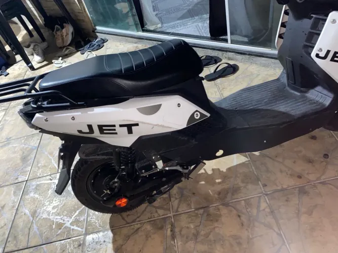 Jet moto elétrica