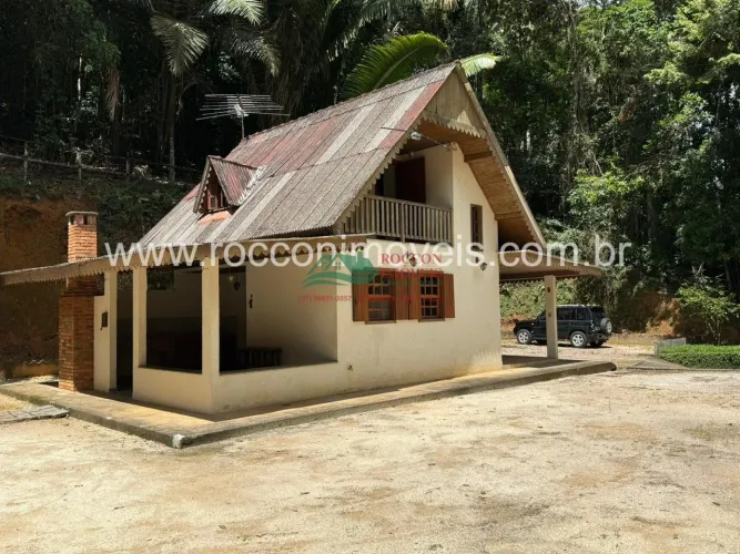 Casa (Em condomínio), com 2 quartos e 2 banheiros à Venda, 191 m² em Domingos Martins/ES
