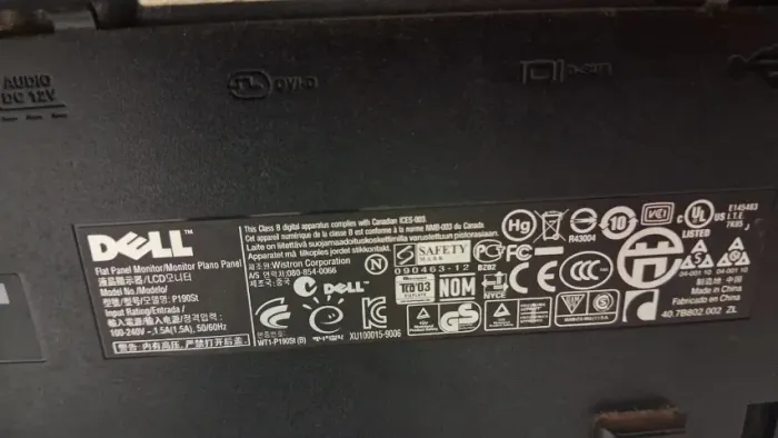 Monitor Dell 20 polegadas - Usado. R$100