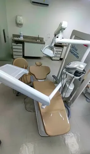 Cadeira odontológica evotech cl lsf novíssima