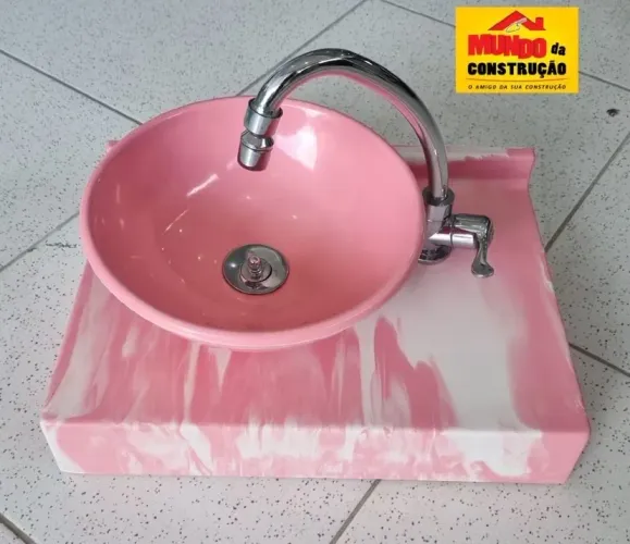 Vendo pia rosa nova na caixa (só não acompanha a torneira)