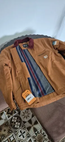 Jaqueta carhartt nova 