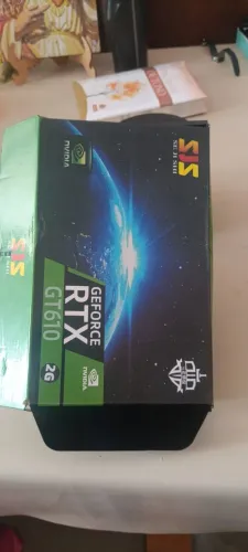 Placa de Video SIS GT 610 2GB