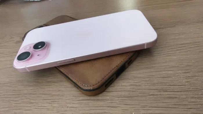 iPhone 15 256g 1 ano de uso.