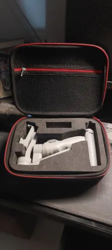 Estabilizador Zhiyun para smartphone