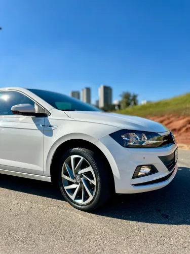 Volkswagen Virtus Highline 200 TSI 1.0 Flex 12V AUT 2020