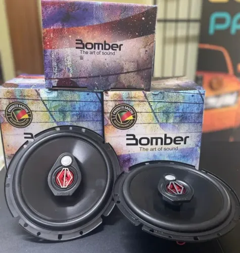 Alto Falantes 6' polegadas para portas dianteiras 120w rms par Bomber