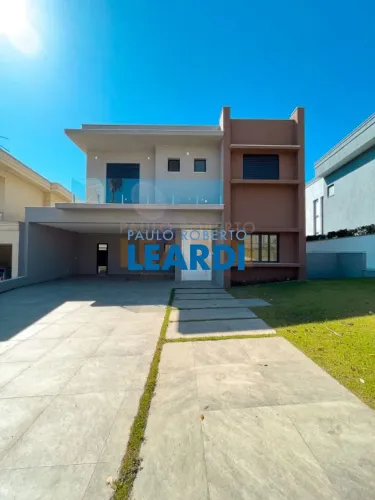 CASA EM CONDOMÍNIO - ALPHAVILLE - SP