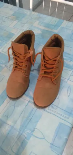 Bota 38