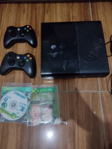Xbox 360 super slim