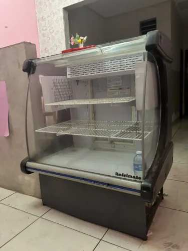 Balcão Expositor Refrigerado Refrimate Sobremesas E Bebidas