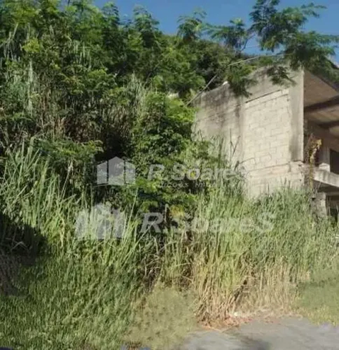 EXCELENTE TERRENO DE 10X25 COM PARTE PLANA E ACLIVE NO VALE DAS ACÁCIAS IMPERIAL