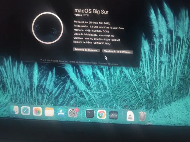 Mecbook air 11 mid 2013 impecável + carregador original apple
