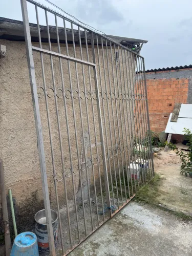 Portão de ferro