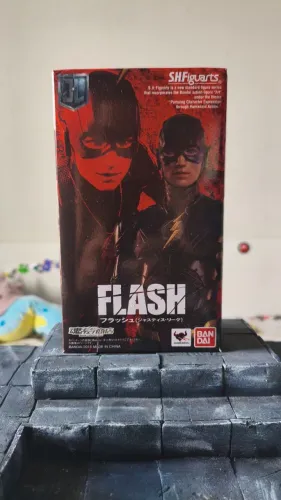 Sh Figuarts bandai Flash LJ