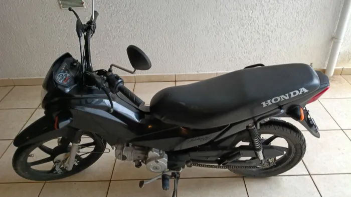 Vende-se Popi 2022