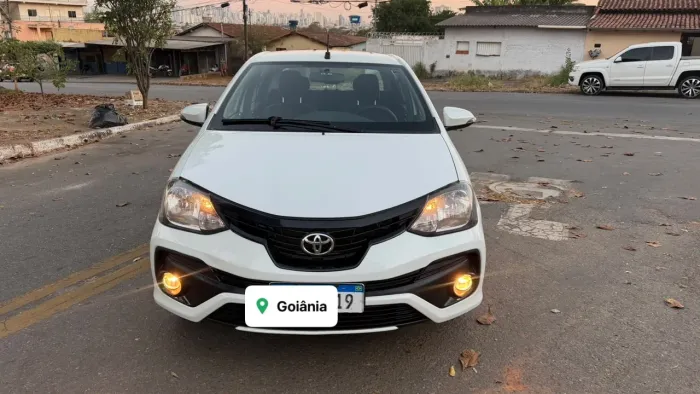 Toyota Etios X Plus Sedan 1.5 Flex 16V 4P Mec. 2020