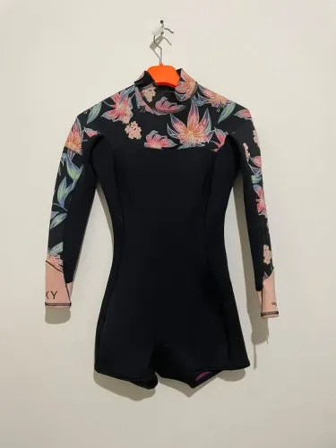 Short John Roxy Swell Series Feminino 2/2mm Tam. 8 - Nunca Usado