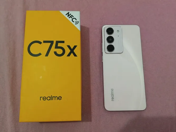 Realme C75x