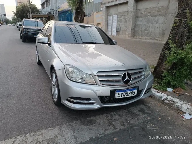 Mercedes-Benz C-180 CGI Classic 1.8 16V 156cv Aut. 2012