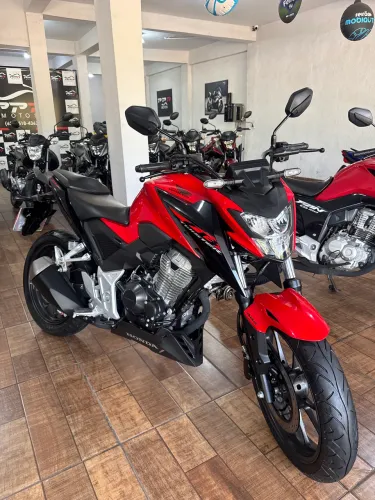 CB300F TWISTER ABS 24/24 VERMELHA