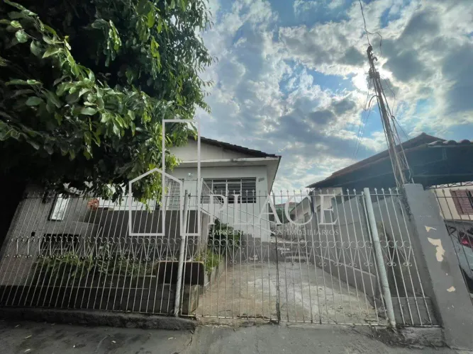 Casa residencial com 3 quartos para alugar no bairro Palmital, em Marília-SP