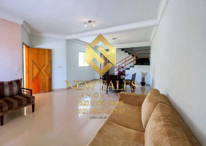 Lindo Sobrado á Venda c/ 220m² - 4 Quartos sendo 2 Suítes -Jardim Atlantico