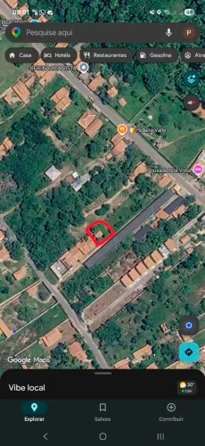 Vendo esse terreno com uma casa simples em Barreirinhas-Ma