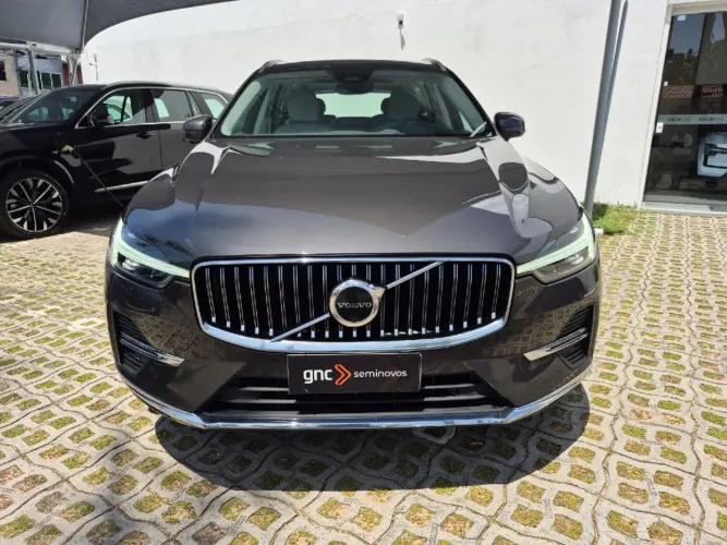 Volvo XC-60 T-8 Plus 2.0 AWD (híbrido) 2024