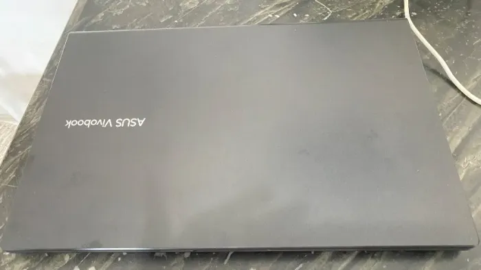 Notebook ASUS Vivobook Go 15, AMD Athlon Silver 10, 4GB, 128GB SSD, Windows 11 Home, 15,6"