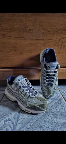 Nike Air Max 95 SE edição especial tam 40