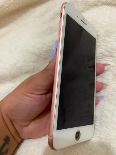 iPhone 8 Plus