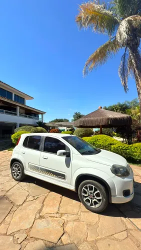 Fiat Uno Sporting 1.4 EVO Fire Flex 8V 4P 2014