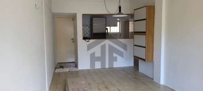 Apartamento de 74m² para alugar, com 2 quartos (1 suíte), localizado em Casa Forte, Recife